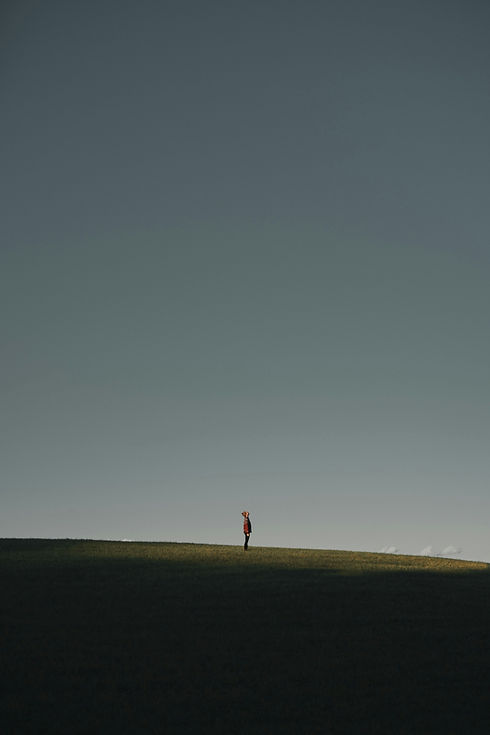 clay-banks-2WHFw6sRsZw-unsplash.jpg