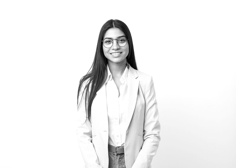 Mujer profesional sonriente