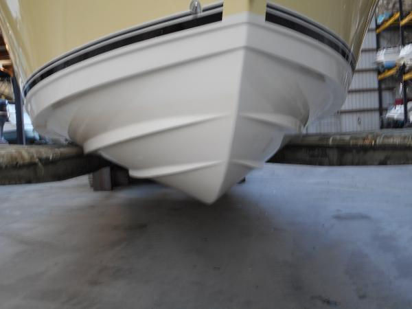 Thumbnail: 2013 Century 2200 Walkaround