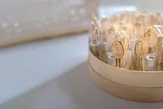 Photo des éléments de décors d'un baptême