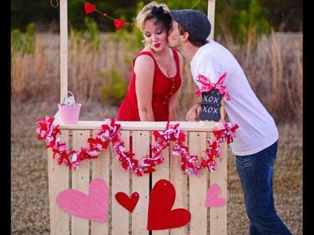 Kissing Booth