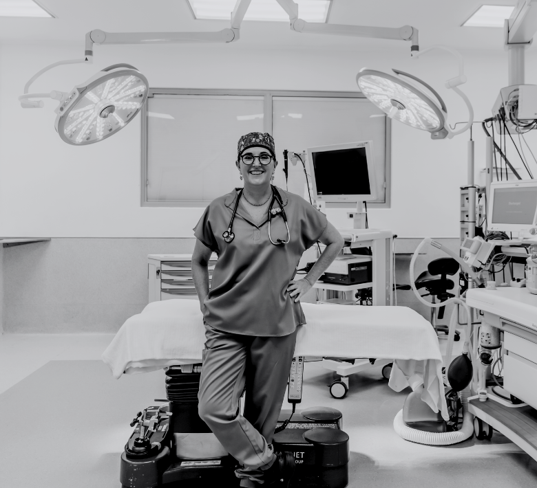 Dr Julie Morrison in theatre