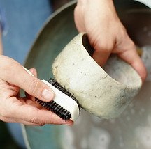 Cleaning Ceramic