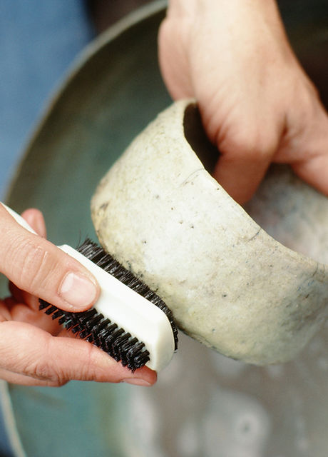 Cleaning Ceramic