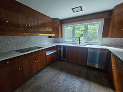 Backsplash and countertop