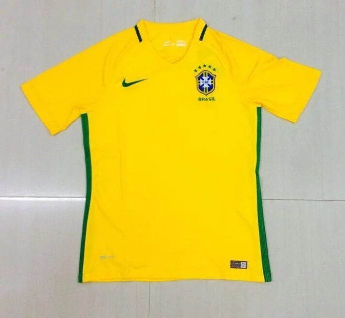 Brésil Domicile 2016