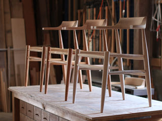 「座面の編み込み」