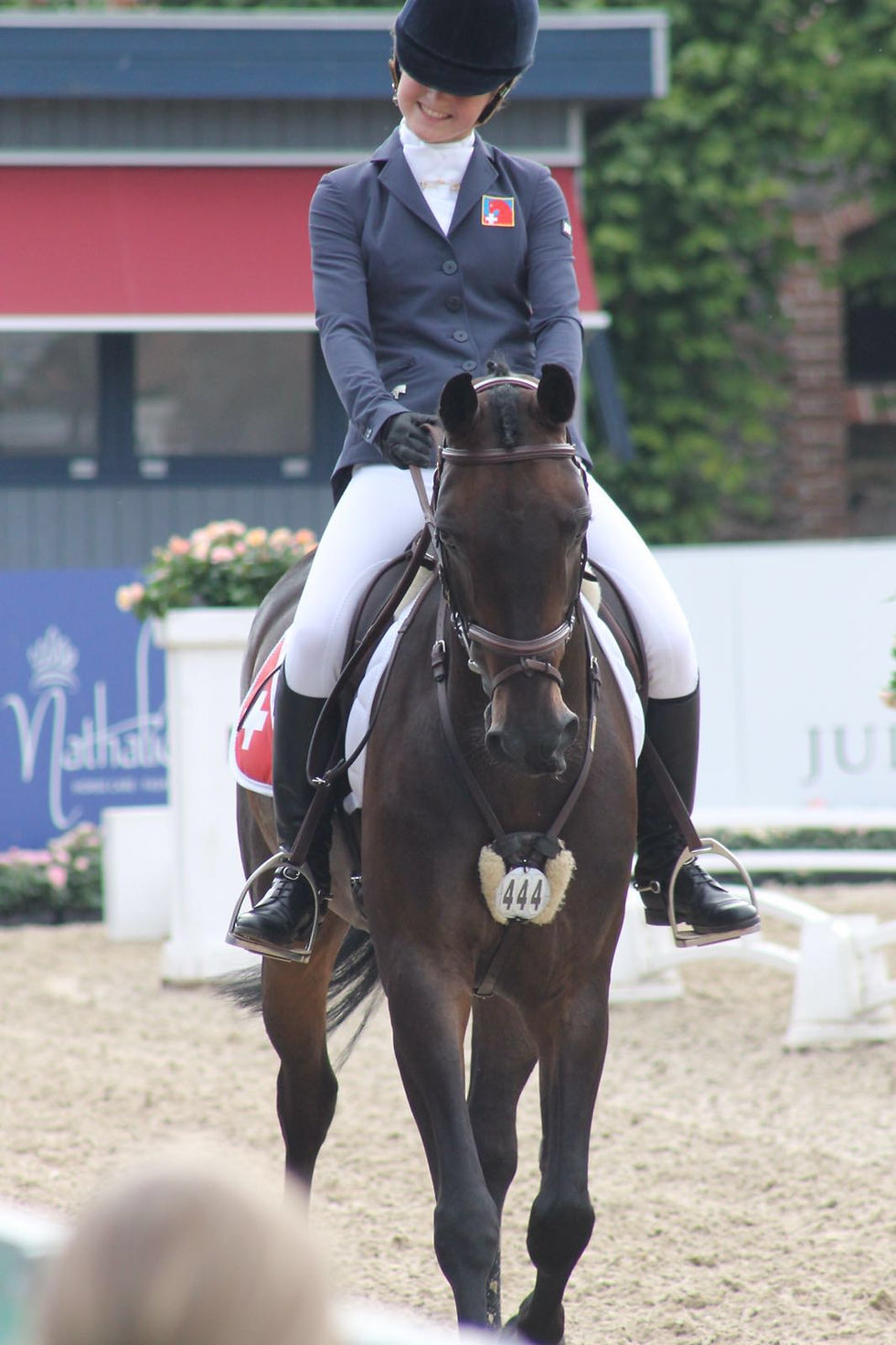 7609b310-e681-4a6c-9b5f-340b65d01f1c