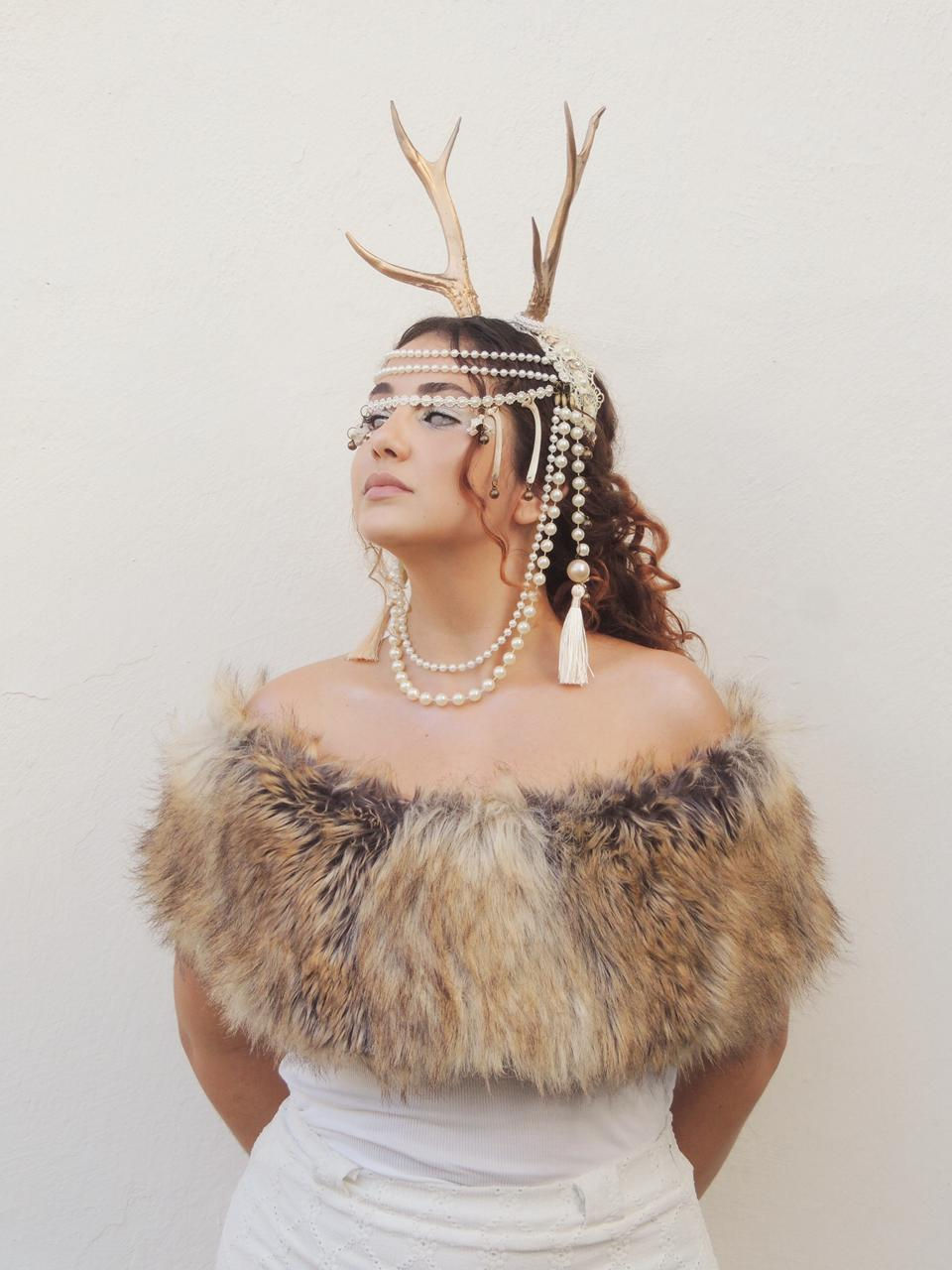 Miniatura: Tiaras de chifre de cervo (Resina) - Stag antler headbands (synthetic)