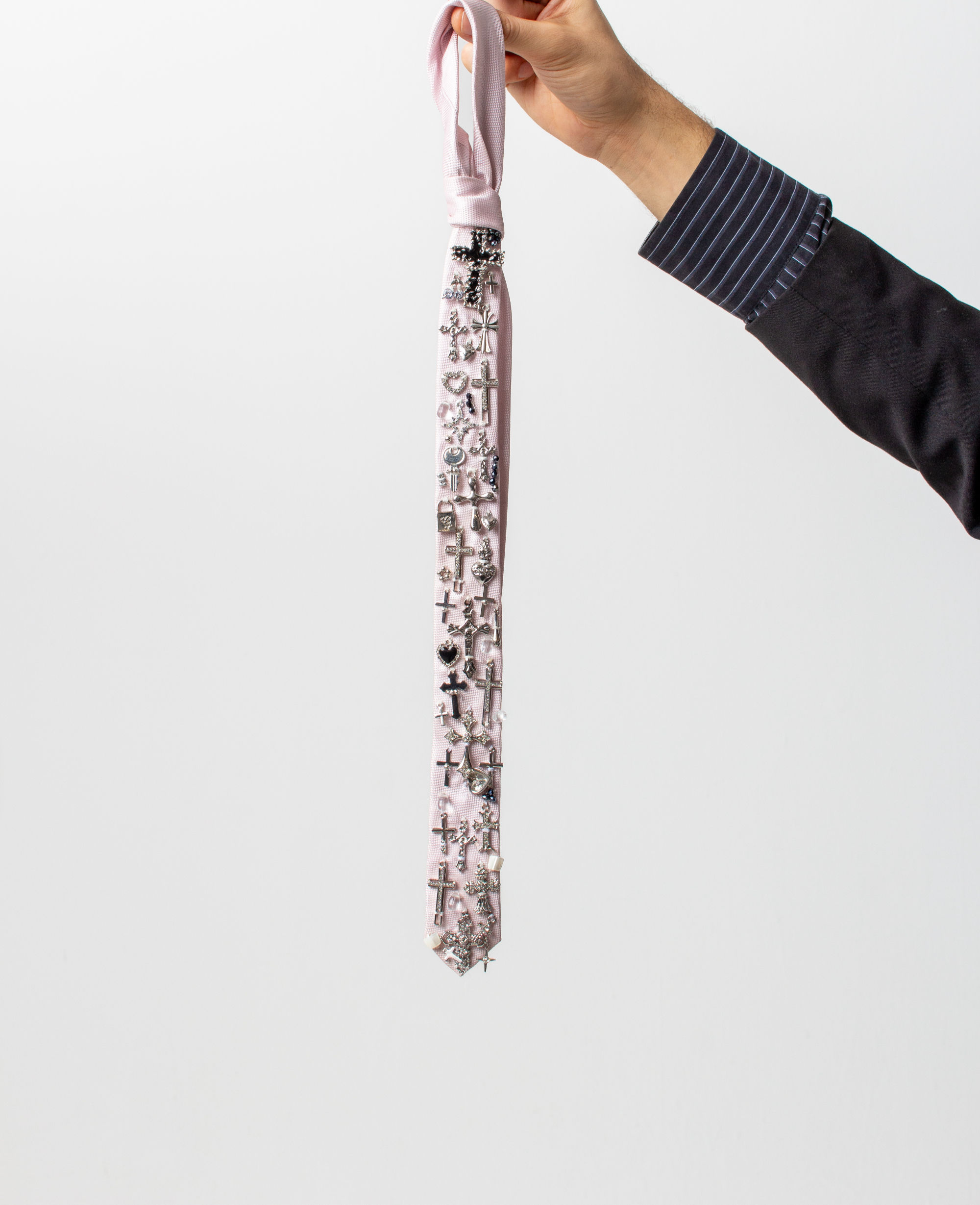 Rose Savior Tie