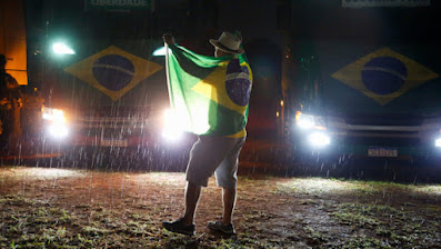 De olho nos agrogolpistas