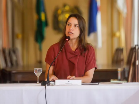 O DNA privatista da governadora de Pernambuco