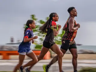 corredores na beira mar de fortaleza