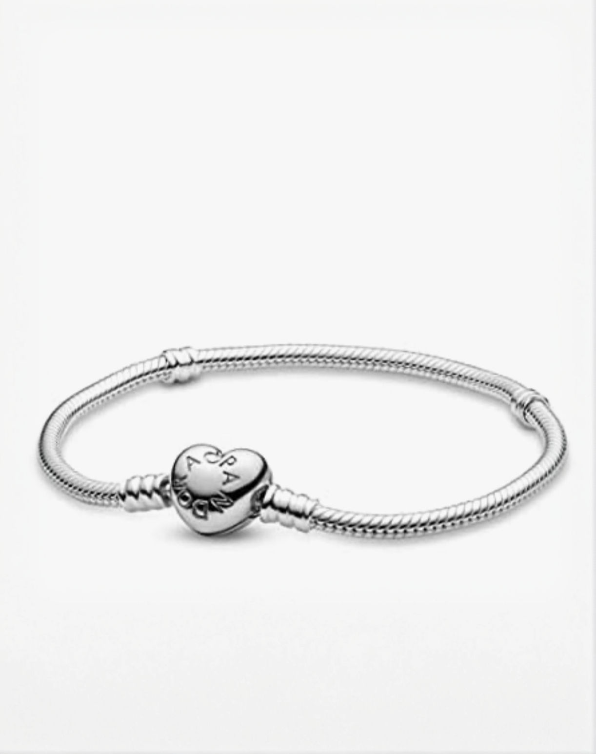 Brazalete Pandora con Broche de Corazón