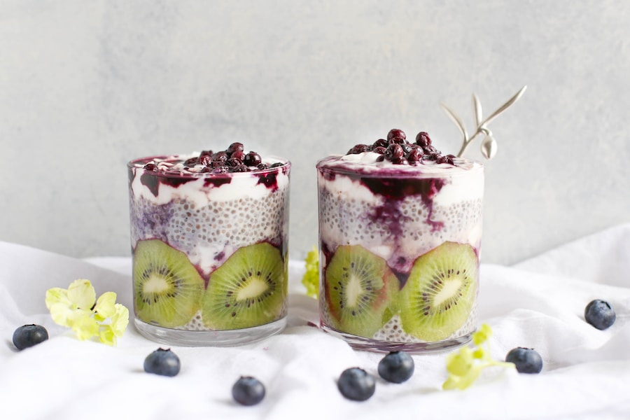 Kiwi and berry healthy drink