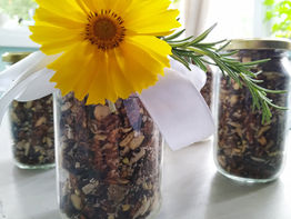 Easy Homemade Granola