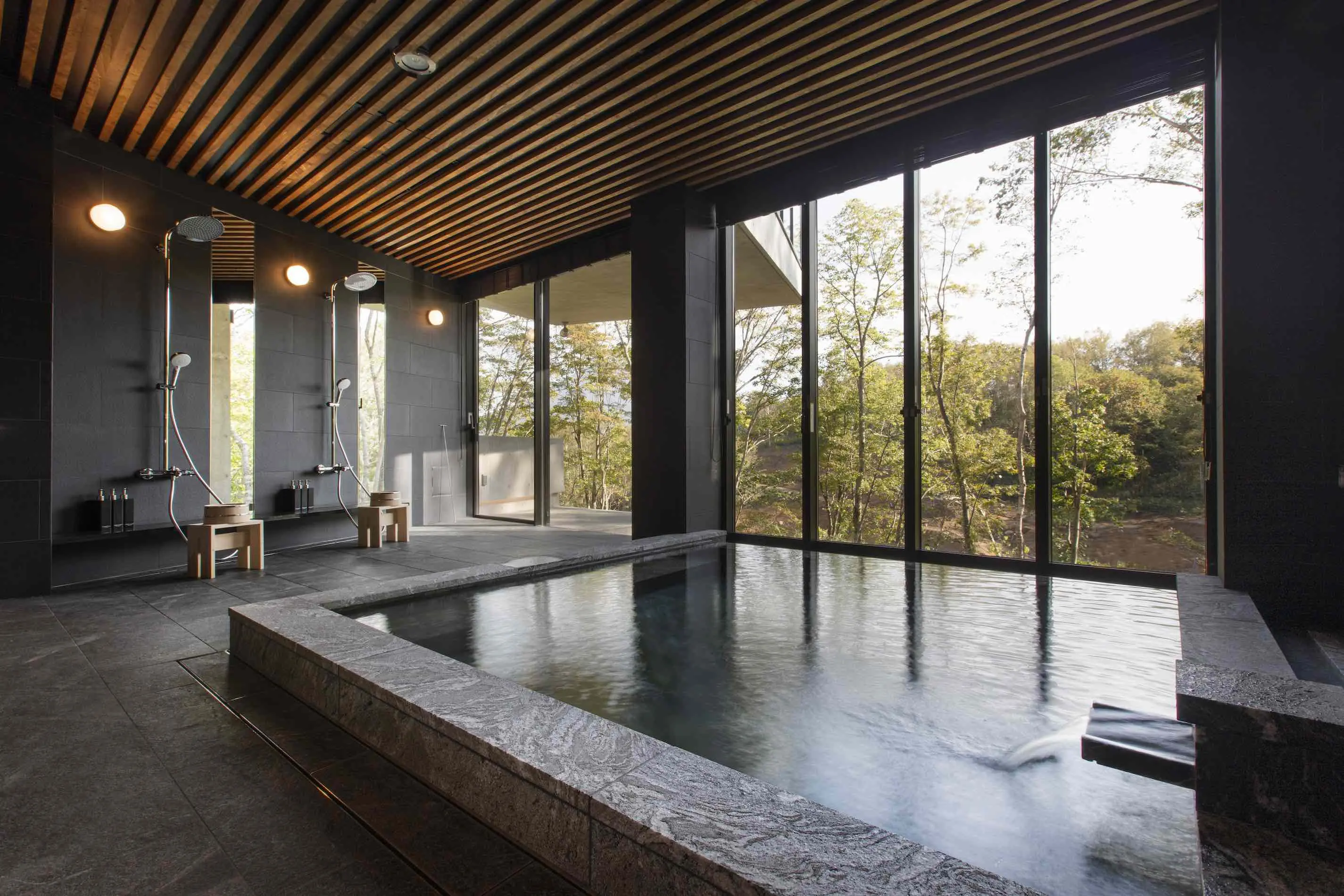 Indoor onsen