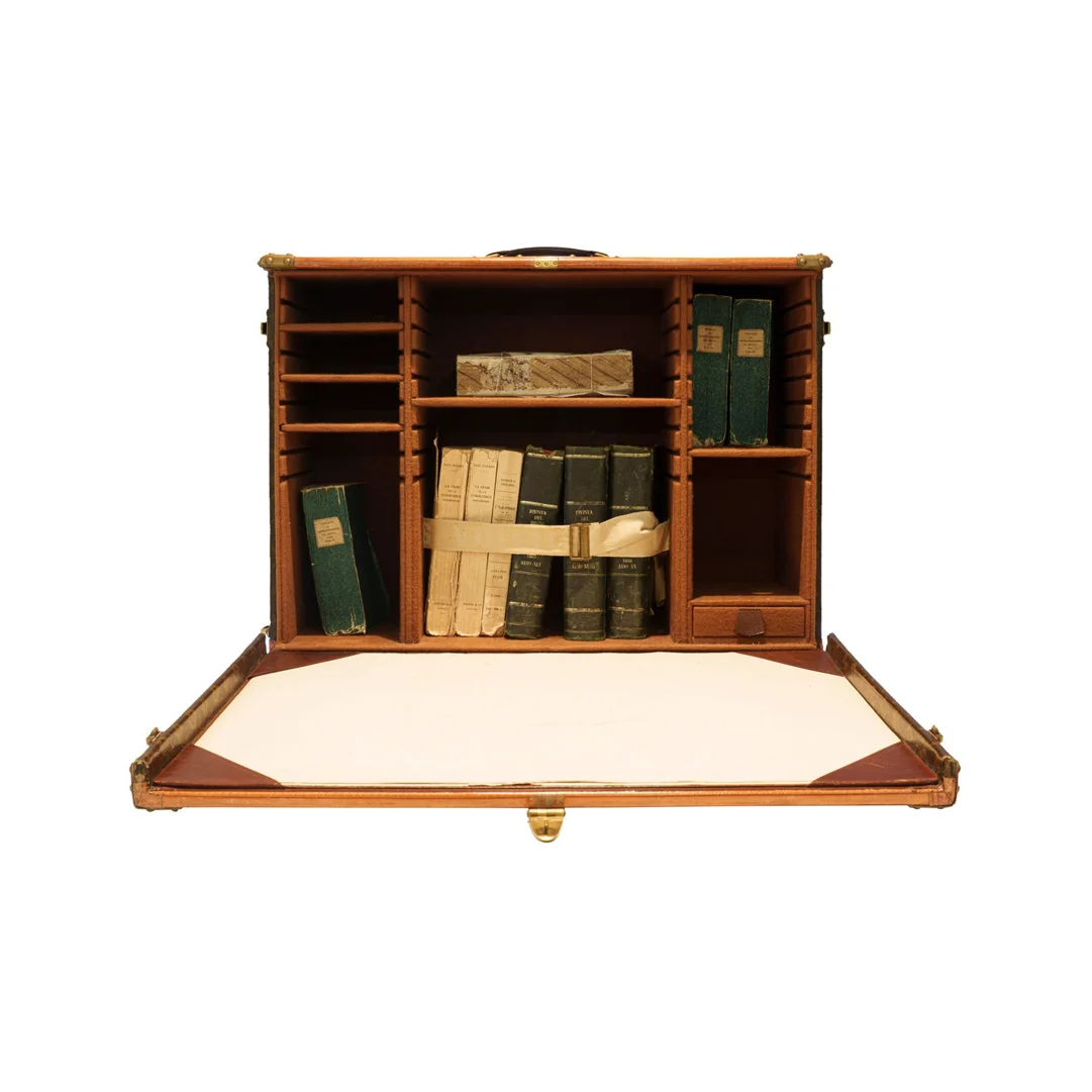 louis vuitton vintage trunk collectable