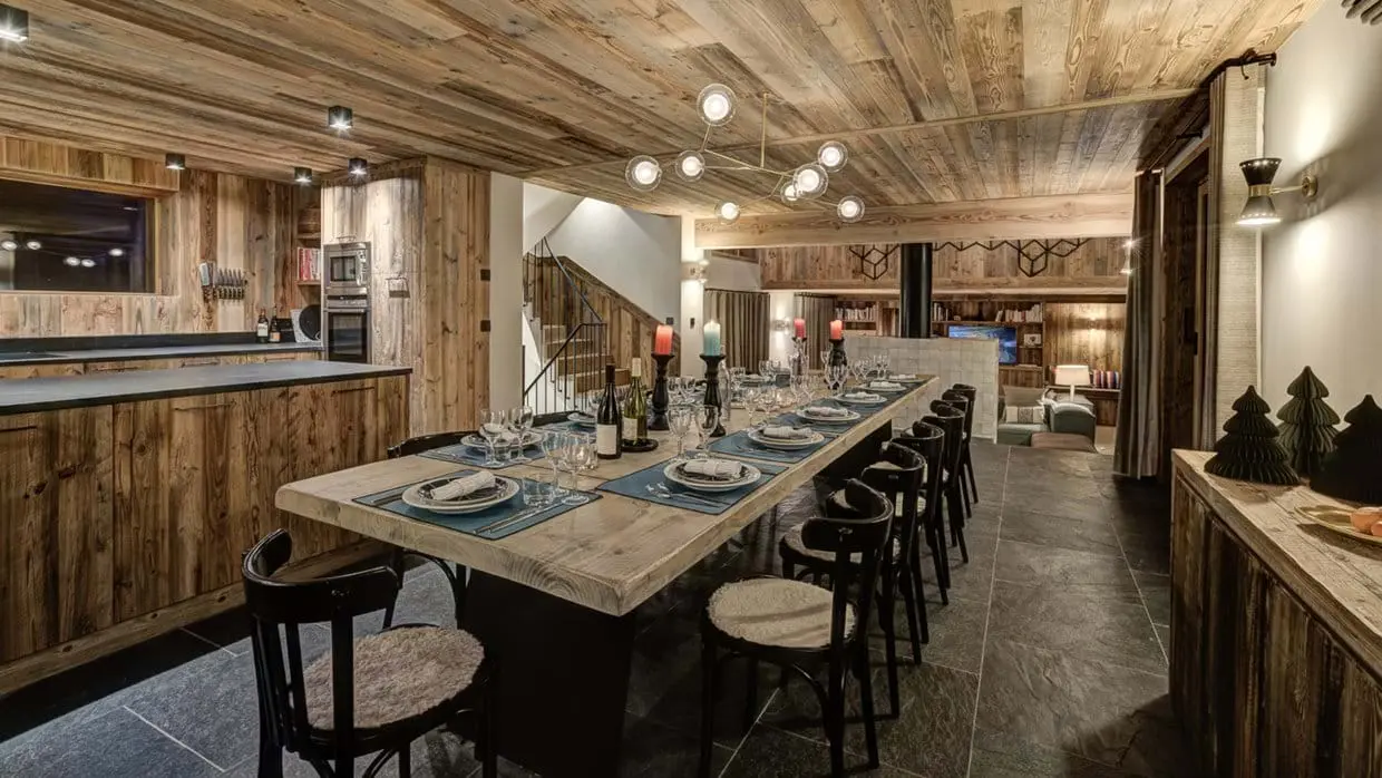 luxury-ski-chalet-meribel-chalet-bergeronnette-dining-area