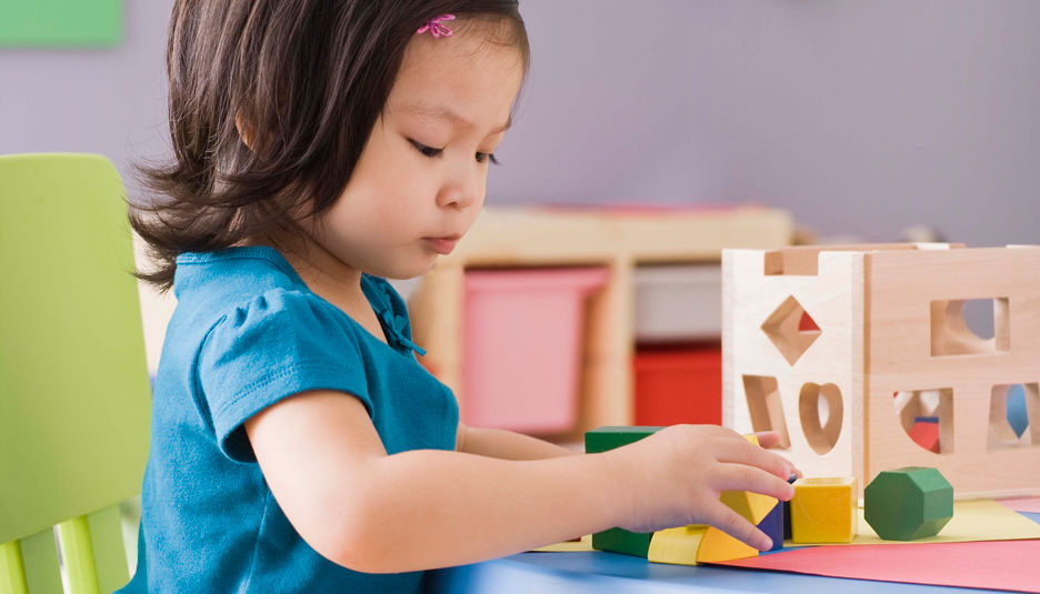 Bilingual speech therapy