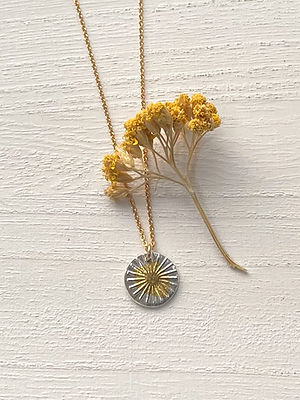 Achillea_MiniSunRays_Goldfilledchain_01.jpg
