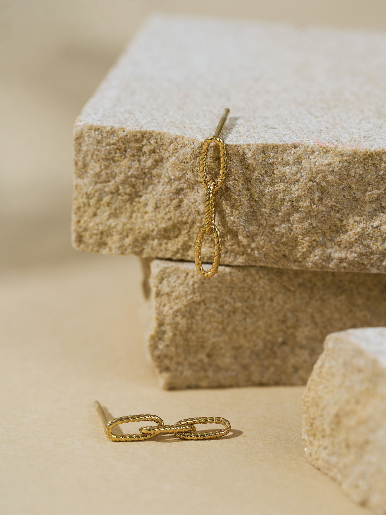 Twisted Chain Studs - 18K Gold Vermeil | HOUSE17 Jewellery