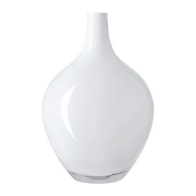 white wide vase.webp