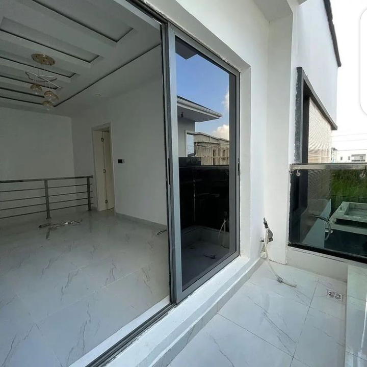 Thumbnail: Tastefully designed 4bedroom detached duplex for sale 