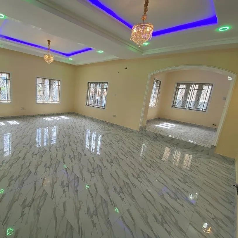 Thumbnail: 4bedroom detached duplex for sale 