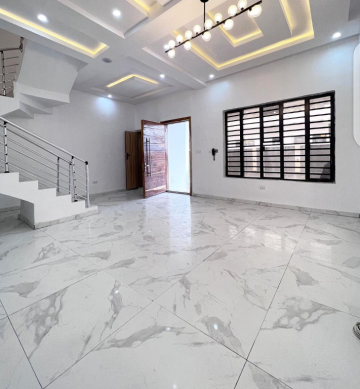 Thumbnail: Fully serviced 4bedroom semi-detached duplex for sale 