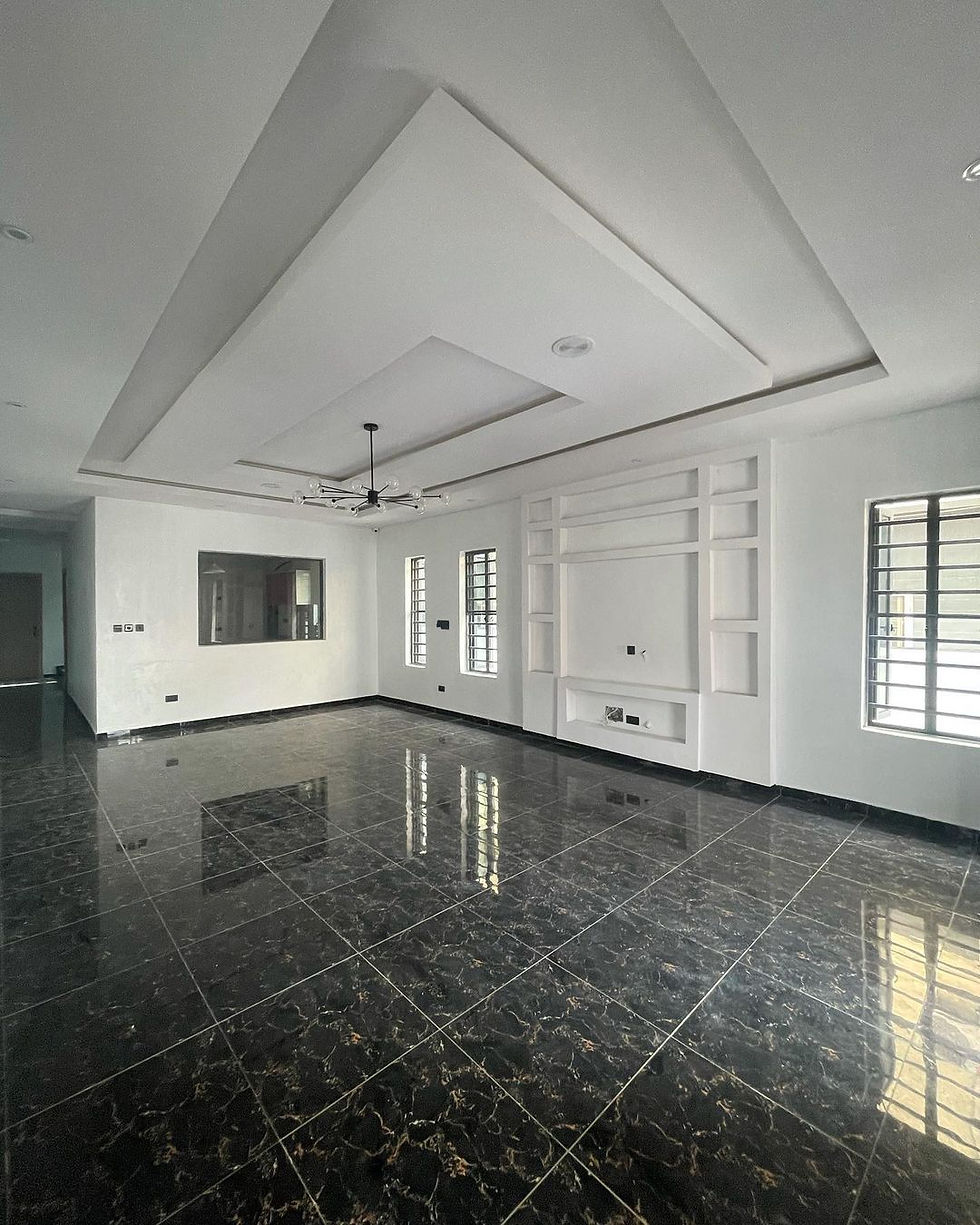 Thumbnail: 5bedroom detached duplex with a room Bq for sale 