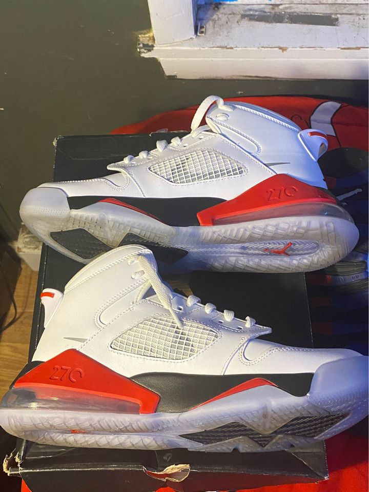 Thumbnail: Jordan Mars 270 ‘Fire Red’ - Size 10.5