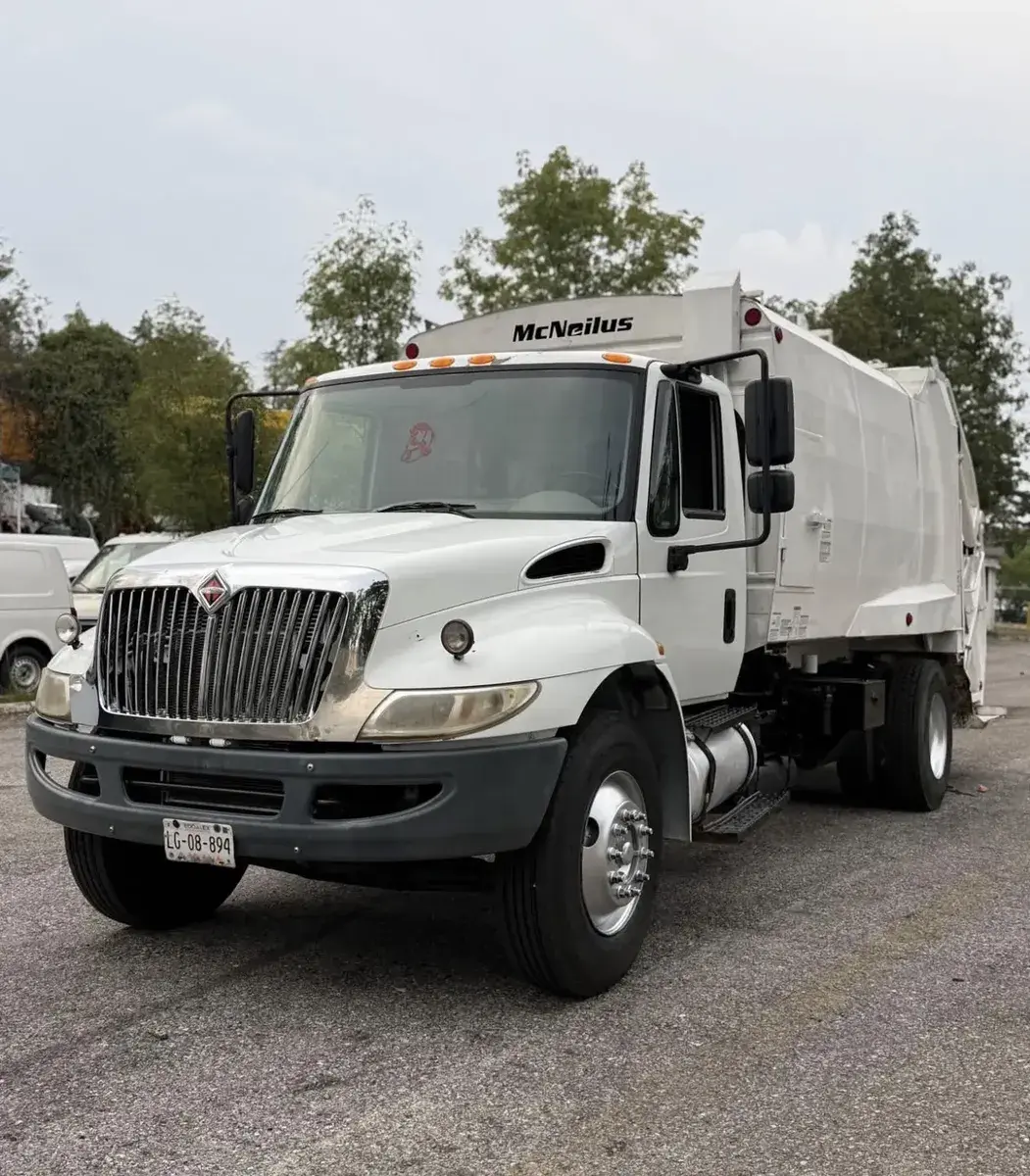 International 4300 2018