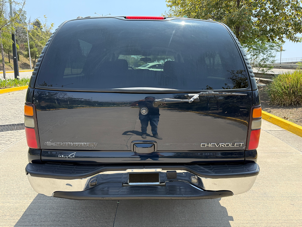 Miniatura: Chevrolet Suburban A Tela Aa At 2005