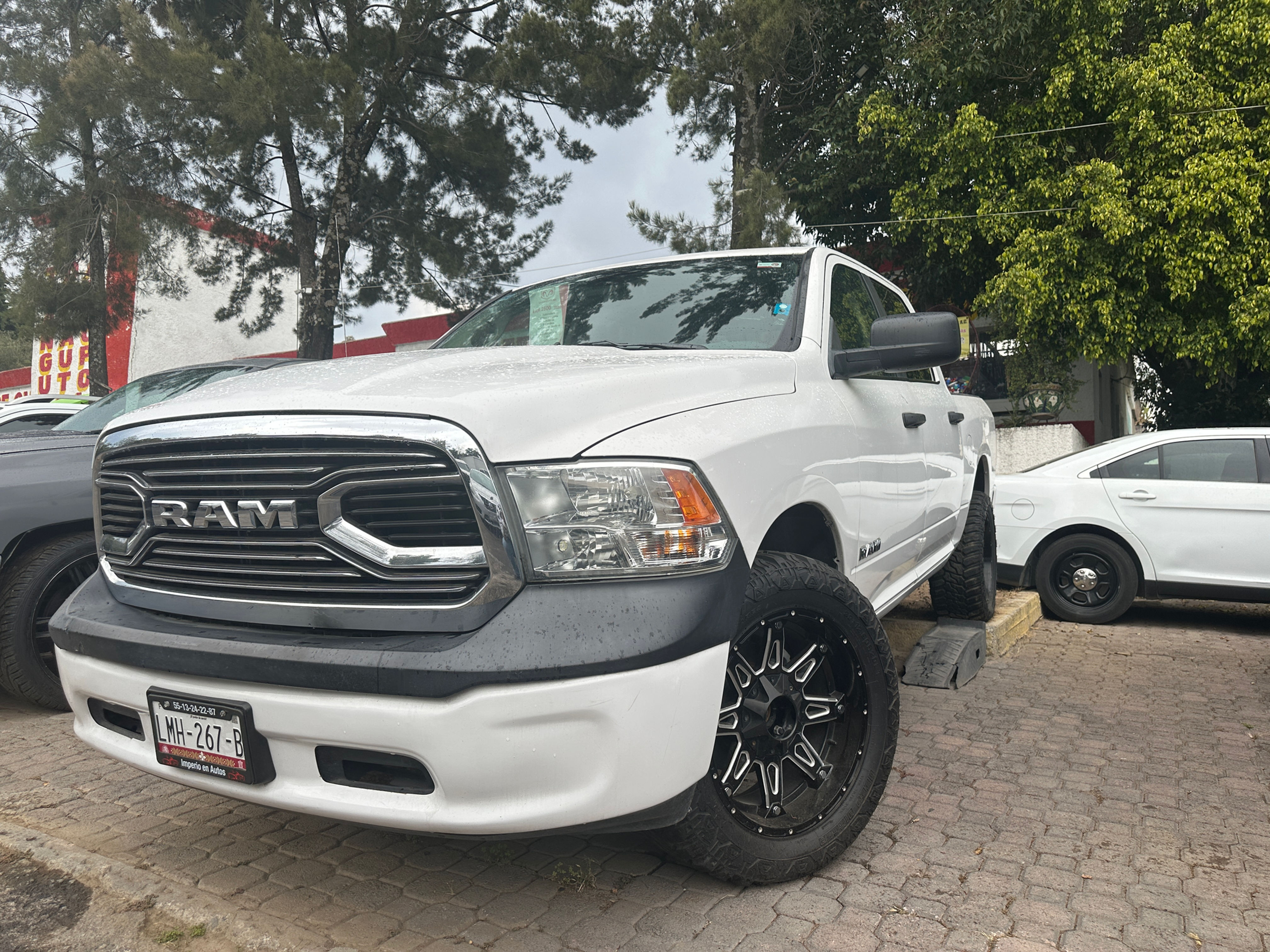 Dodge Ram 2500 2020 HEMI 5.7L Doble Cabina