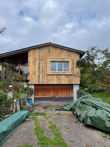 Holzfassade, Hittnau