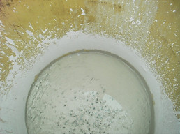 B泥状廃溶剤