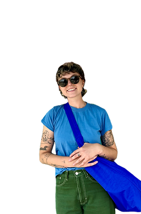 Halle (1)_edited.png