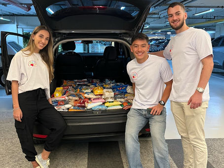 Arrecadação de alimentos para as famílias da ONG Naian