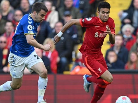 Liverpool con un nuevo show de Luis Díaz, venció a Everton que no tuvo a Mina