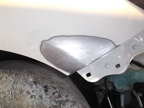 研磨で滑らかな形を作る