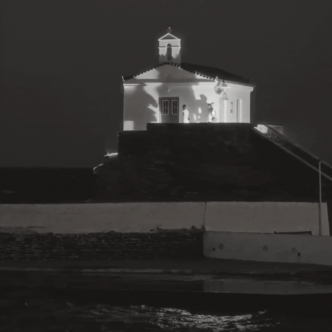 Untitled design (3).gif