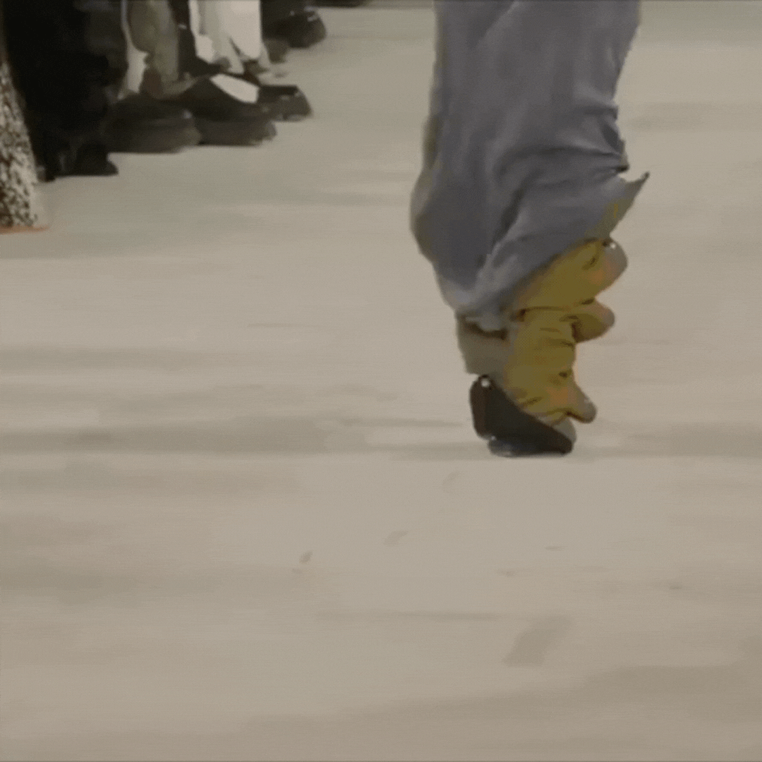 Untitled design (7).gif