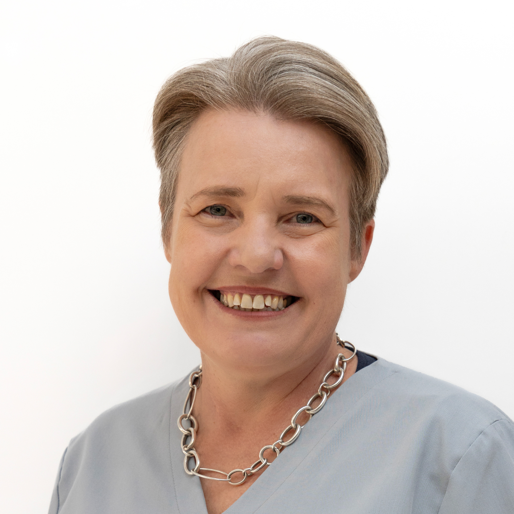 Writer: Kelly Robinson