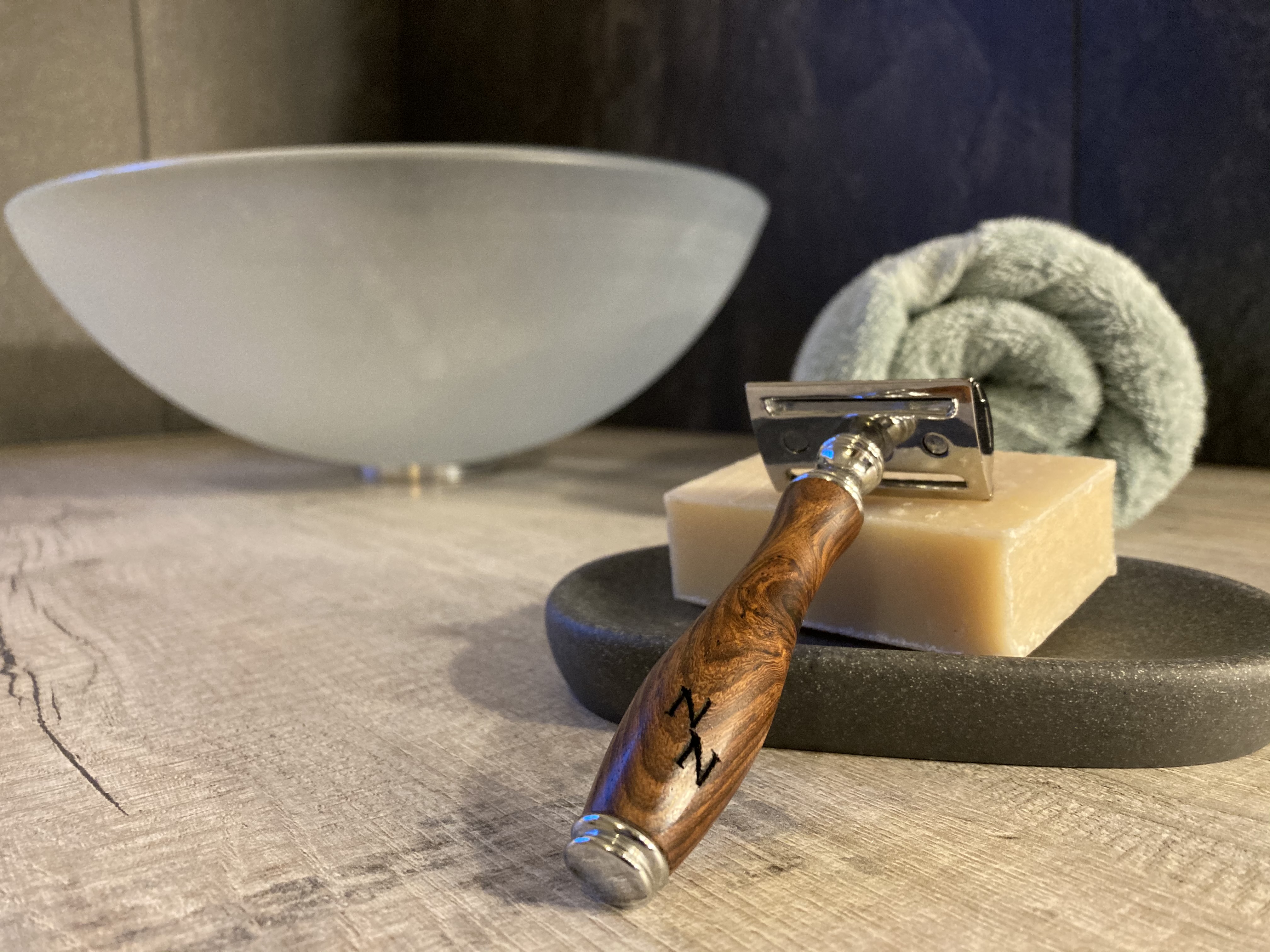 Safety Razor Brown