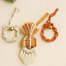 Macramé Versieringen met Dennetak.png