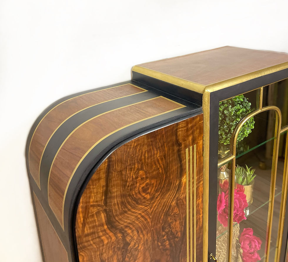 Thumbnail: Curvy Art Deco Black and Gold Drinks Cabinet