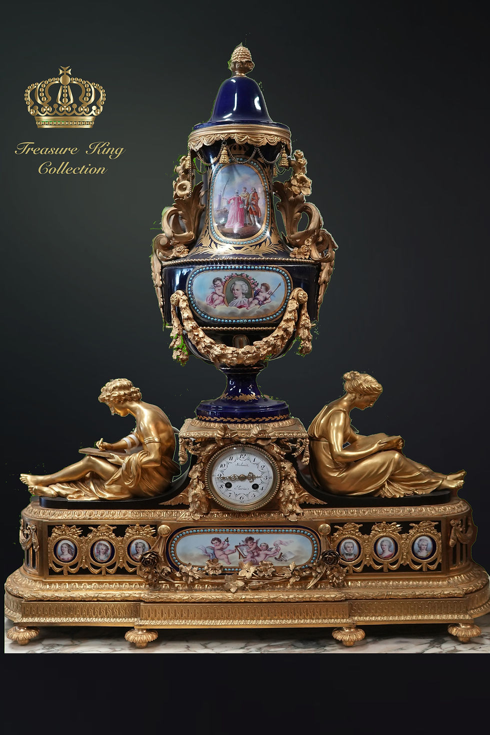 Treasure King Musuem Clocks