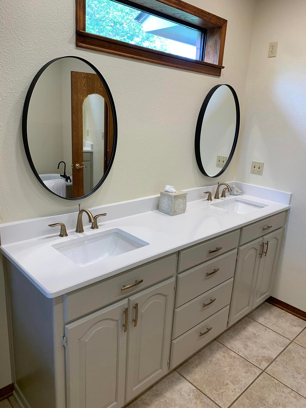 Carrarra White Quartz Double Vanity