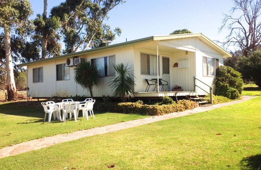 CLAYTON COTTAGE